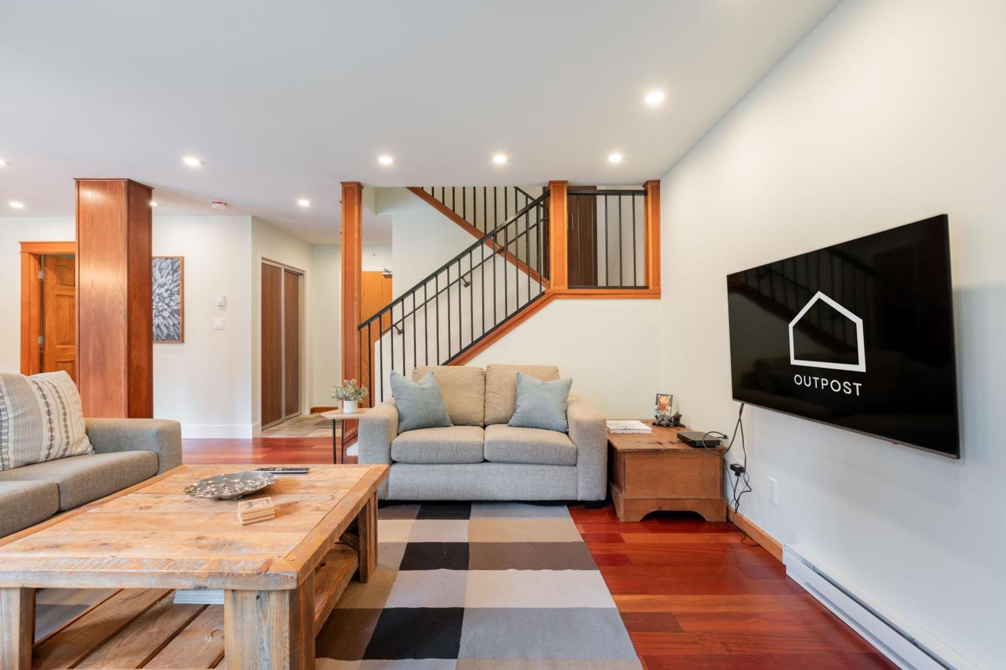 Greyhawk By Outpost Whistler Exterior foto