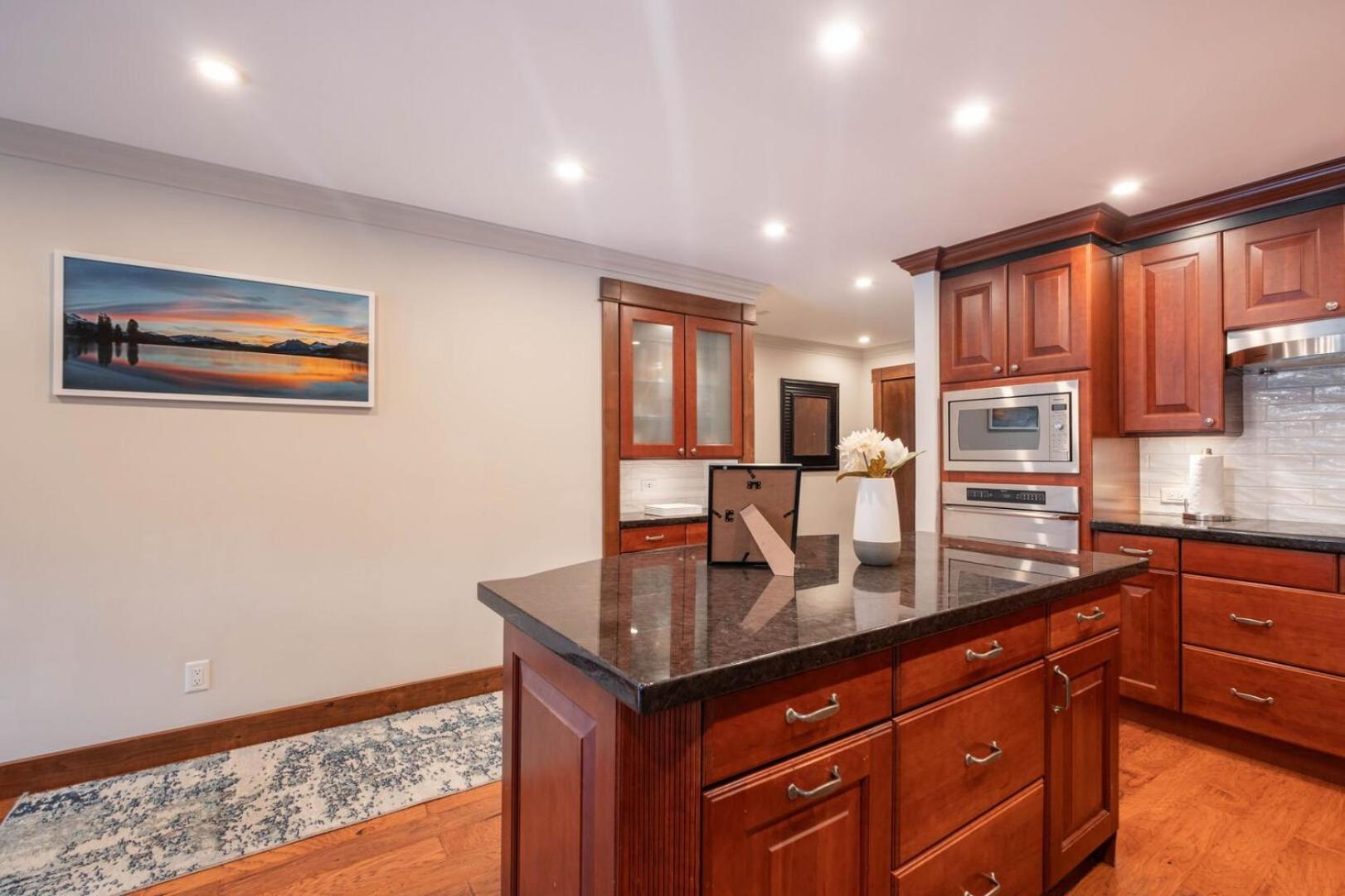 Greyhawk By Outpost Whistler Exterior foto